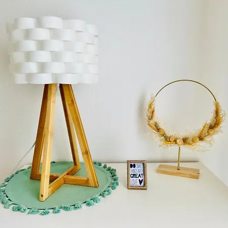 Le Retro Boheme ~ Confort ~ Arrivee Autonome Apartment Montlucon