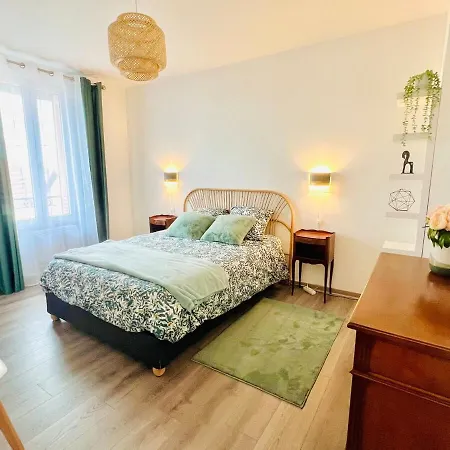 Apartment Le Retro Boheme ~ Confort ~ Arrivee Autonome Montlucon